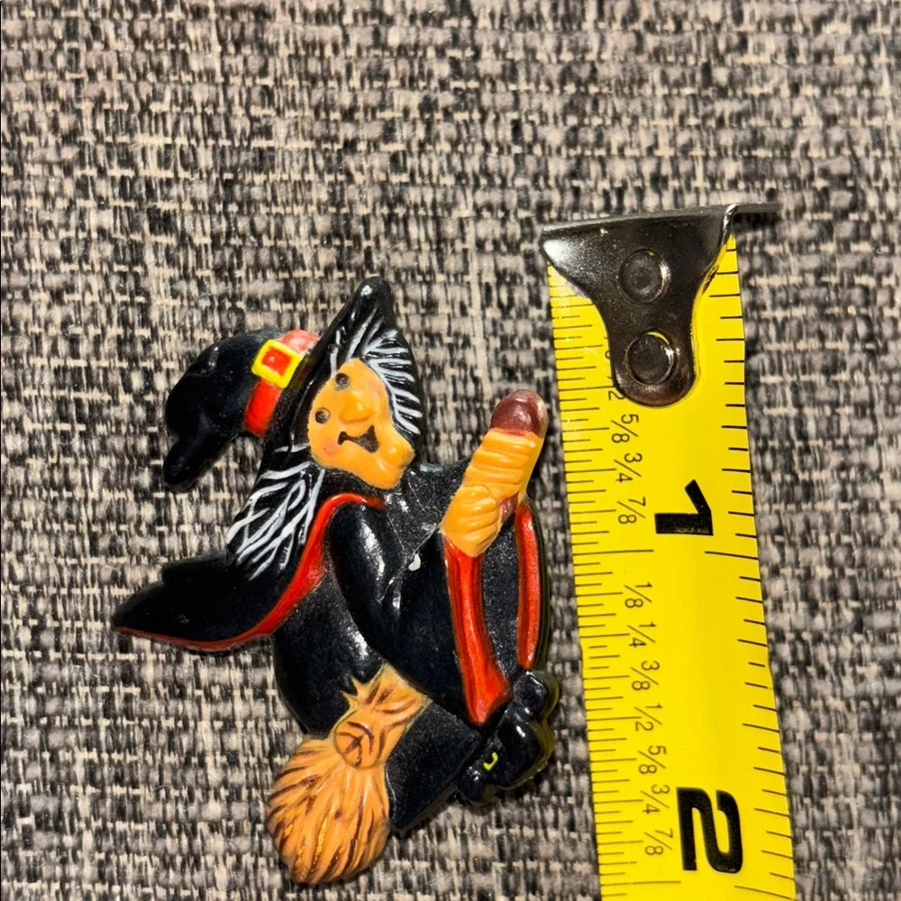 Vtg Hallmark Pin Set Halloween Witch Thanksgiving Turkey Christmas Tree Brooches